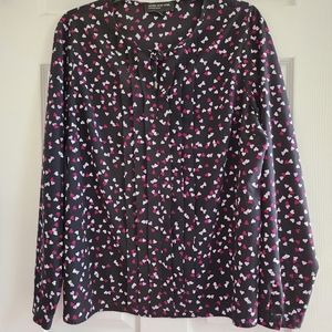 Jones New York women's blouse hearts print keyhole long sleeve